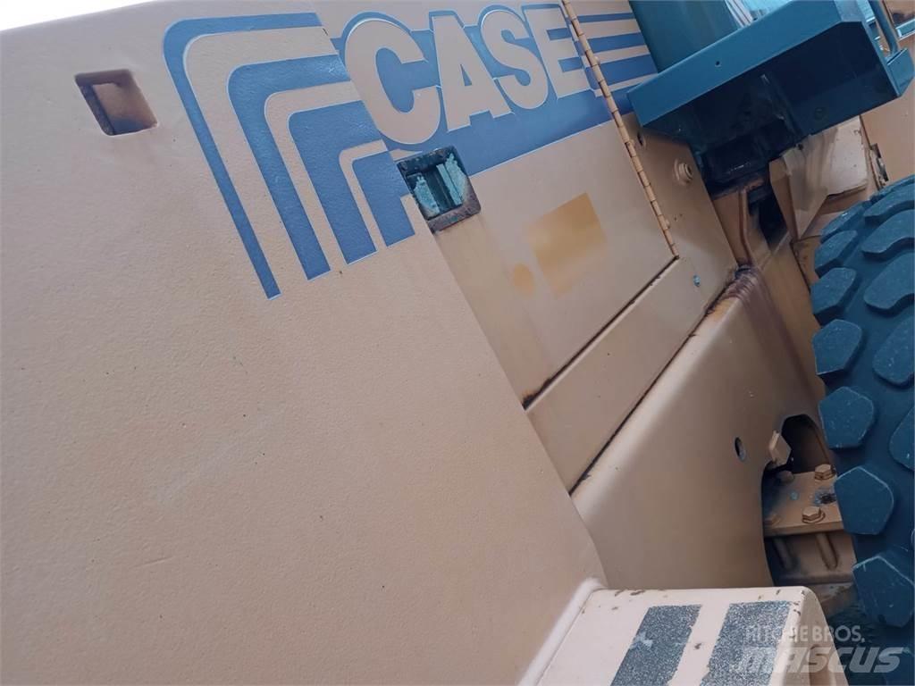 CASE 721C Utovarivači na kotačima