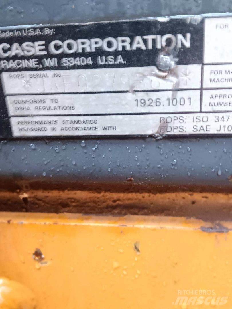 CASE 95XT Skid steer mini utovarivači