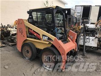 CAT 226B Skid steer mini utovarivači
