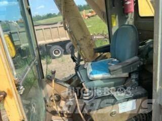 CAT 245 Bageri gusjeničari