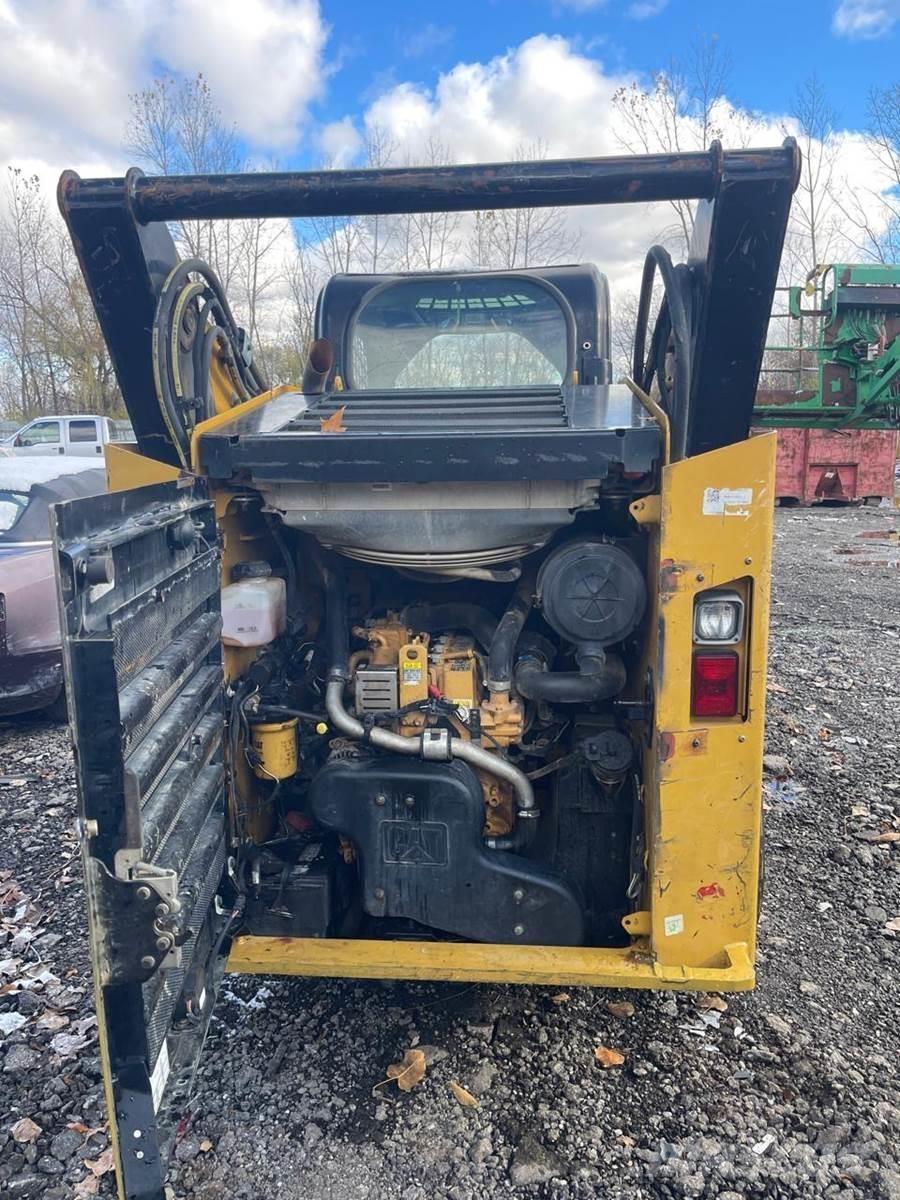 CAT 262D Skid steer mini utovarivači