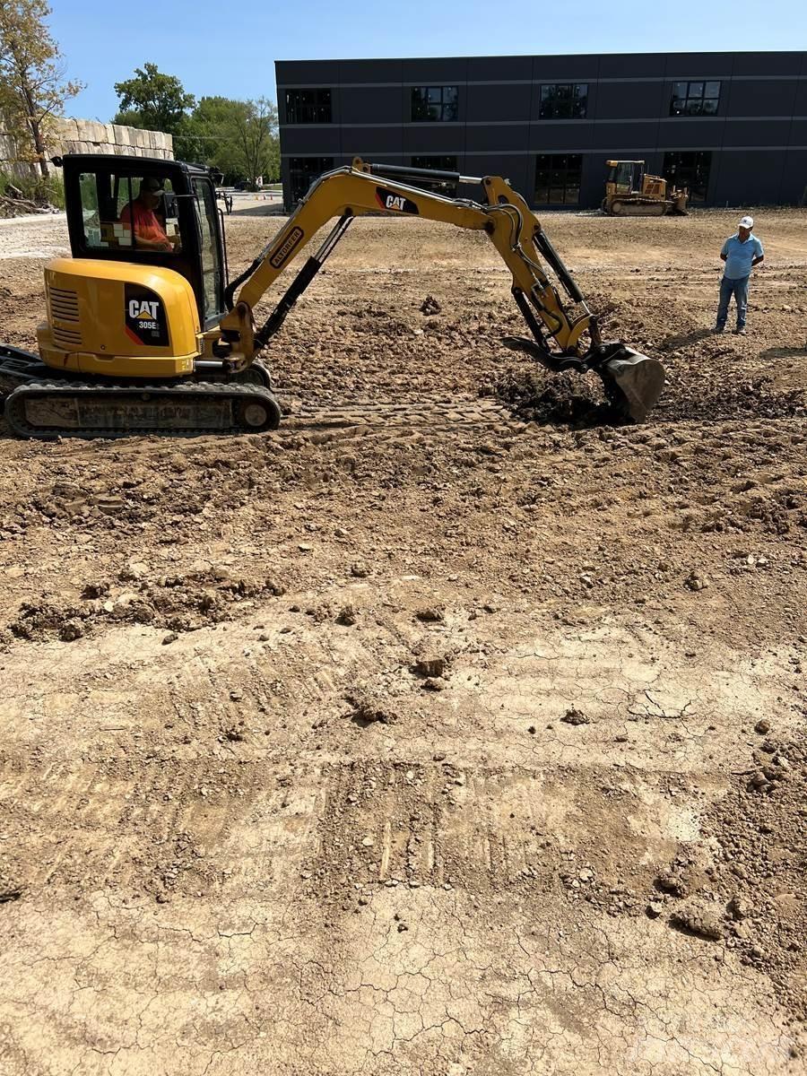CAT 305 Mini bageri <7t