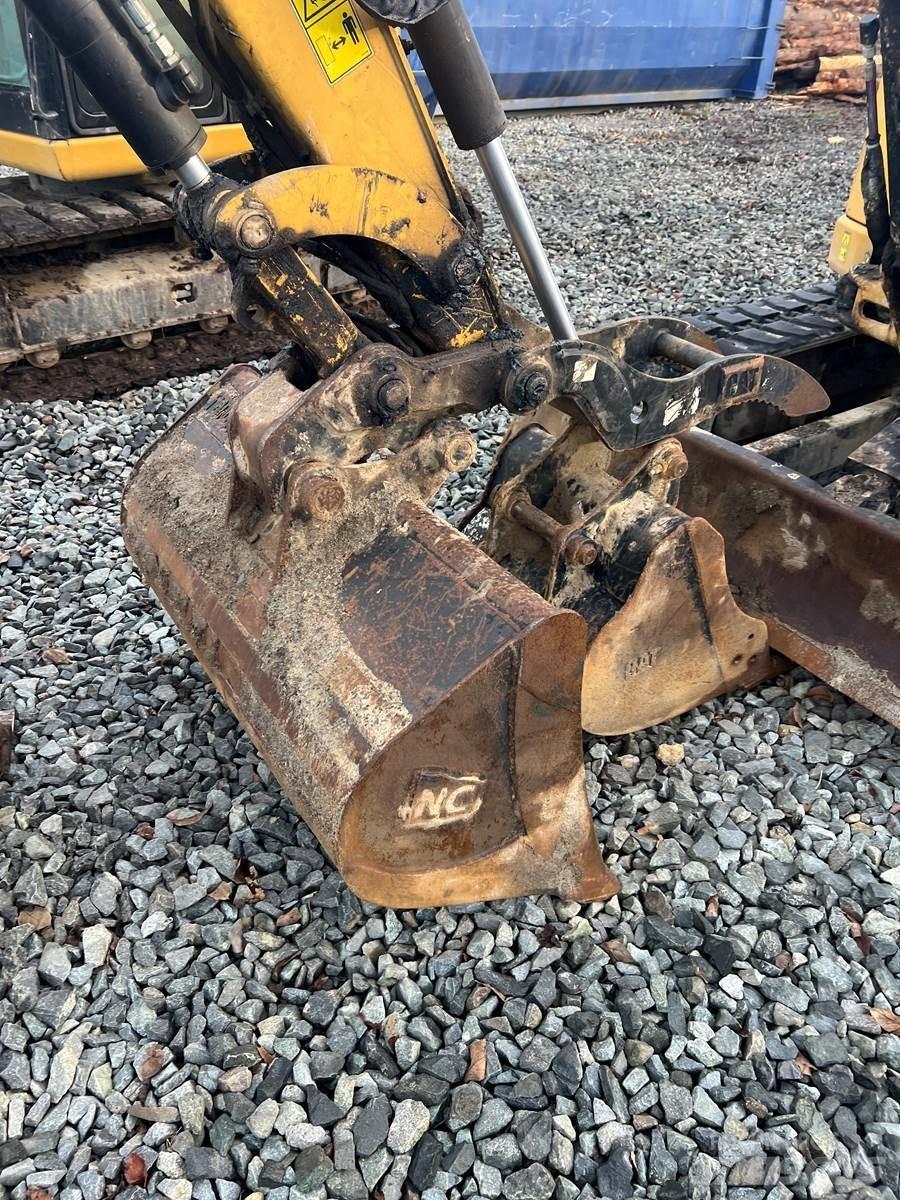 CAT 305 Mini bageri <7t