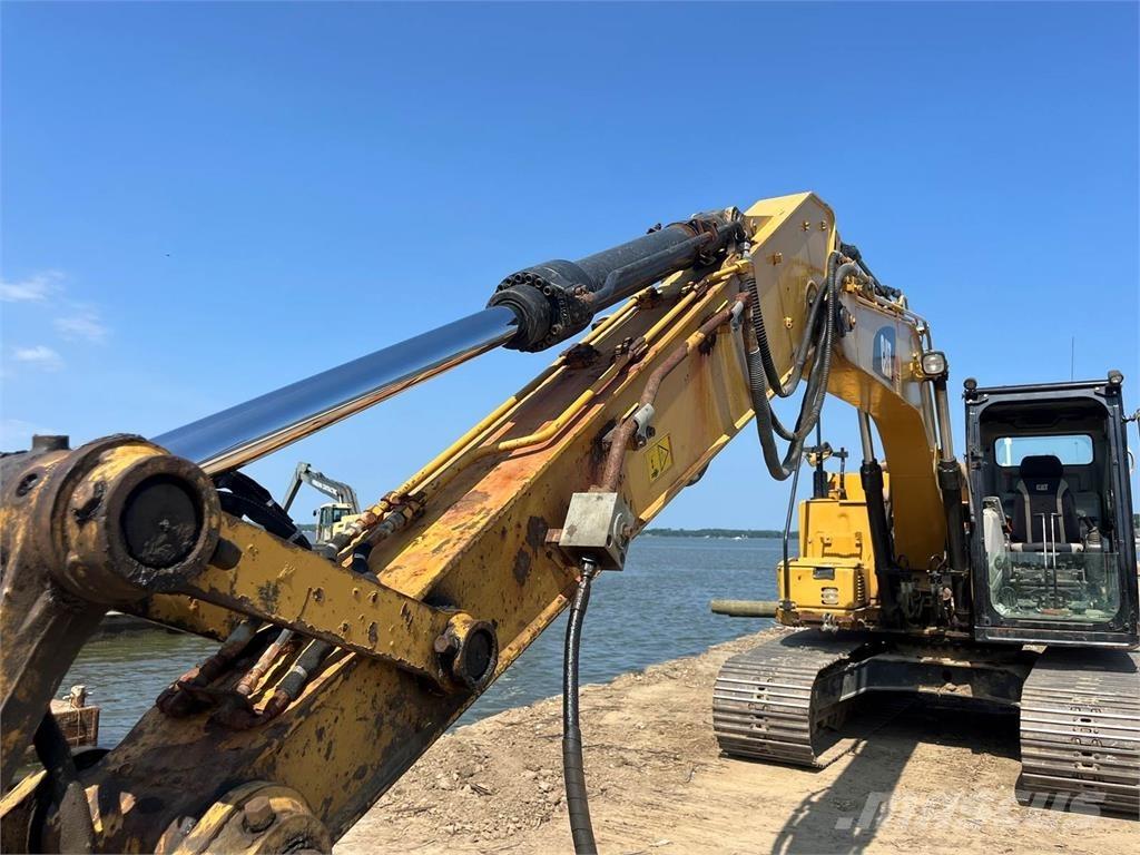 CAT 313FL Bageri gusjeničari