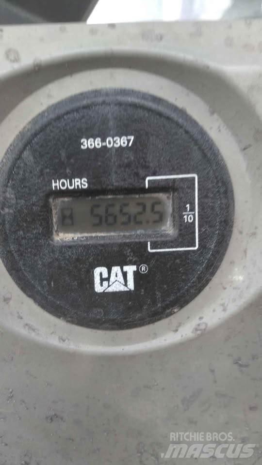 CAT 320EL Bageri gusjeničari