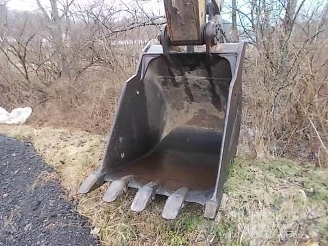 CAT 322L Bageri gusjeničari