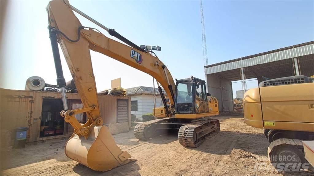 CAT 323D3 Bageri gusjeničari