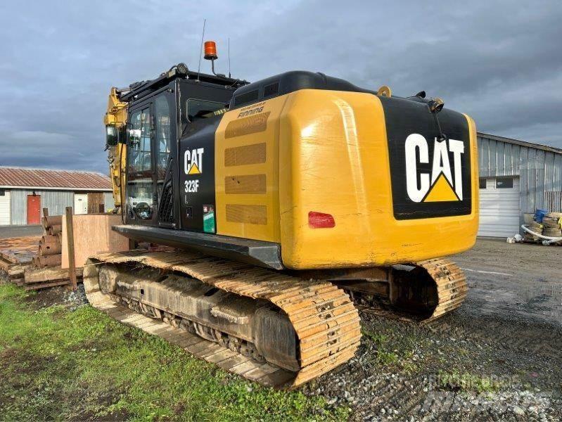 CAT 323FL Bageri gusjeničari