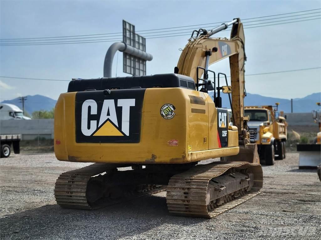 CAT 326F Bageri gusjeničari