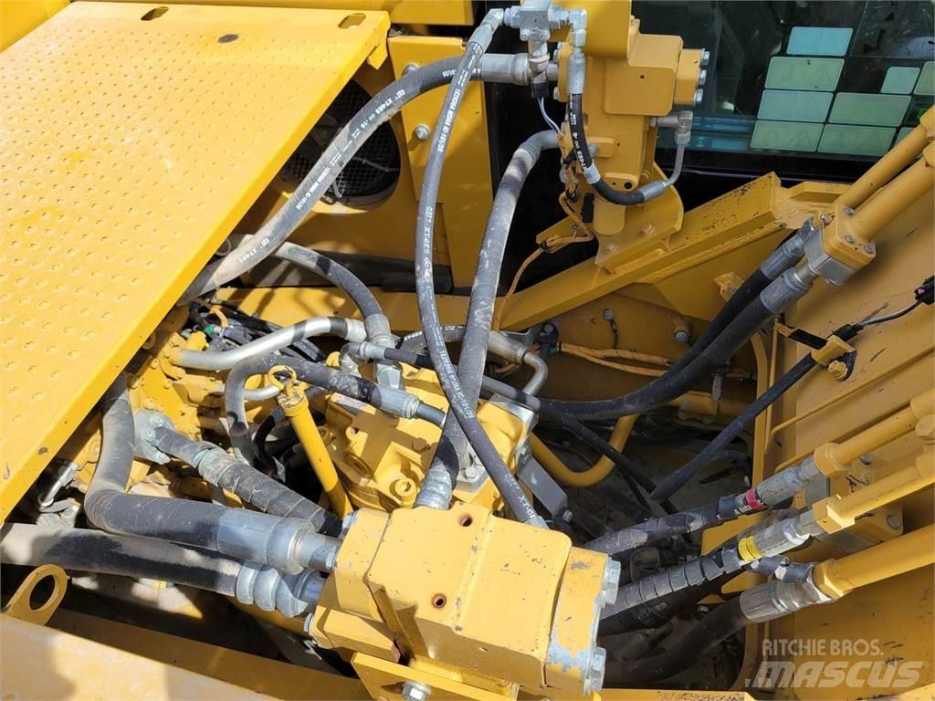 CAT 326F Bageri gusjeničari