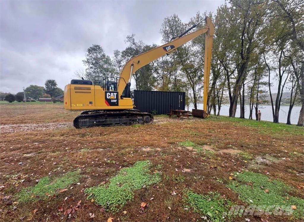 CAT 326F Bageri dugog dosega