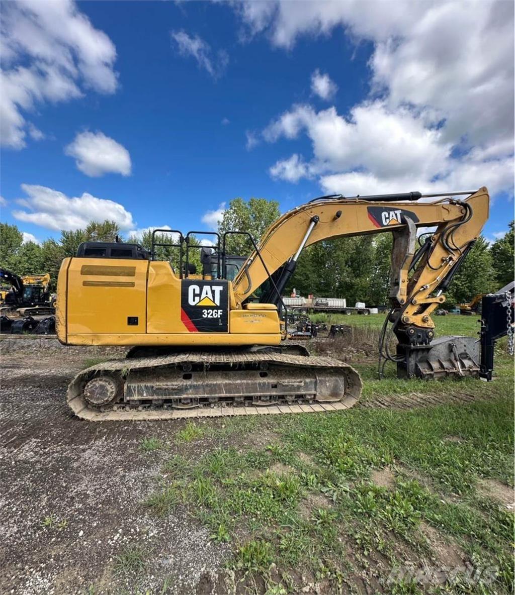 CAT 326FL Bageri gusjeničari