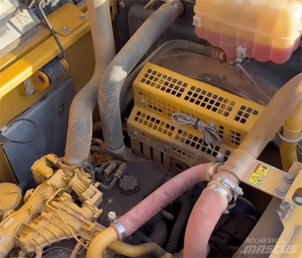 CAT 329EL Bageri gusjeničari
