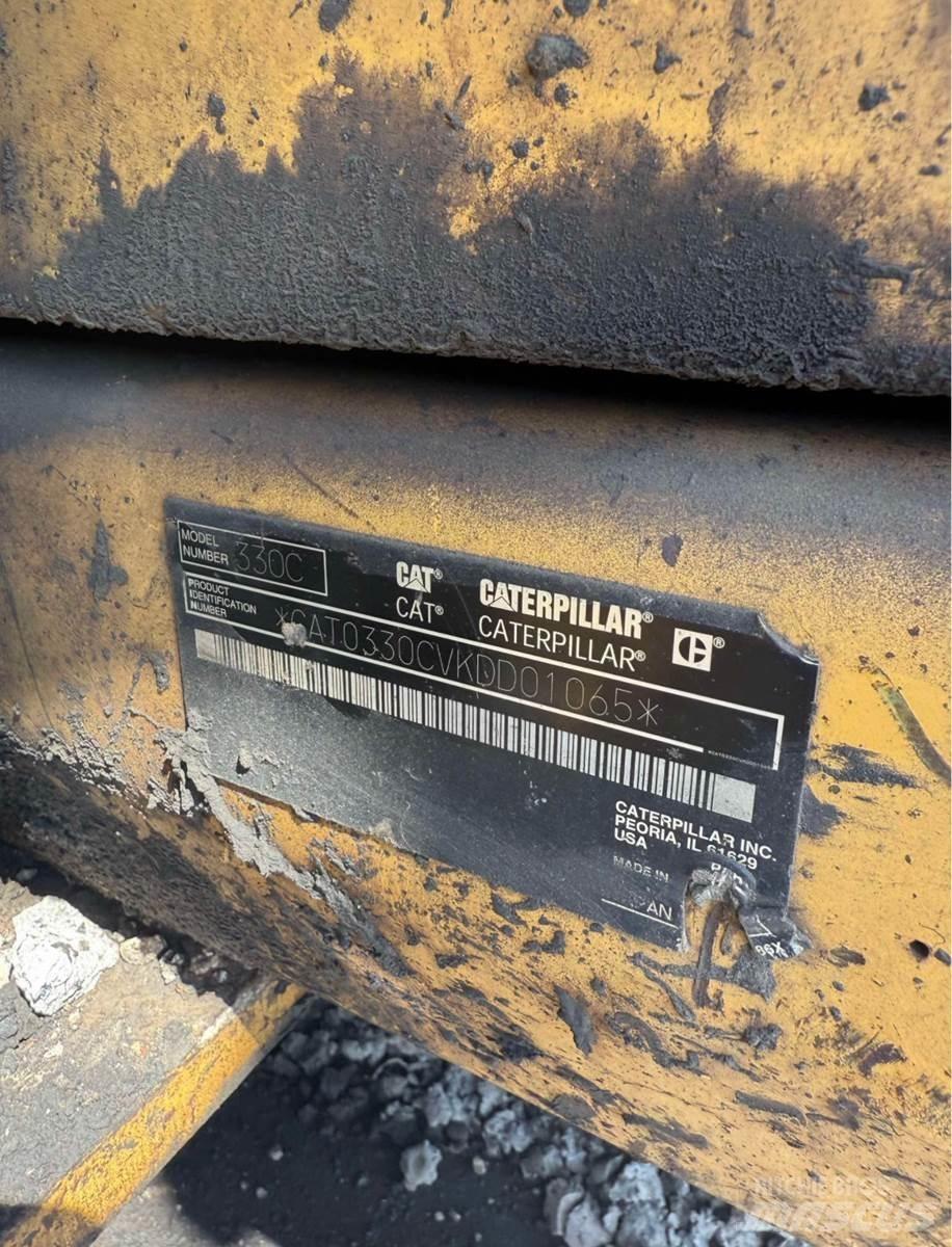 CAT 330C Bageri gusjeničari