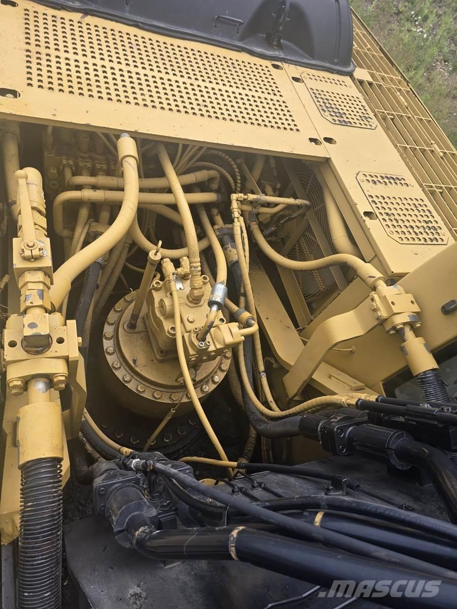 CAT 330CL Bageri gusjeničari