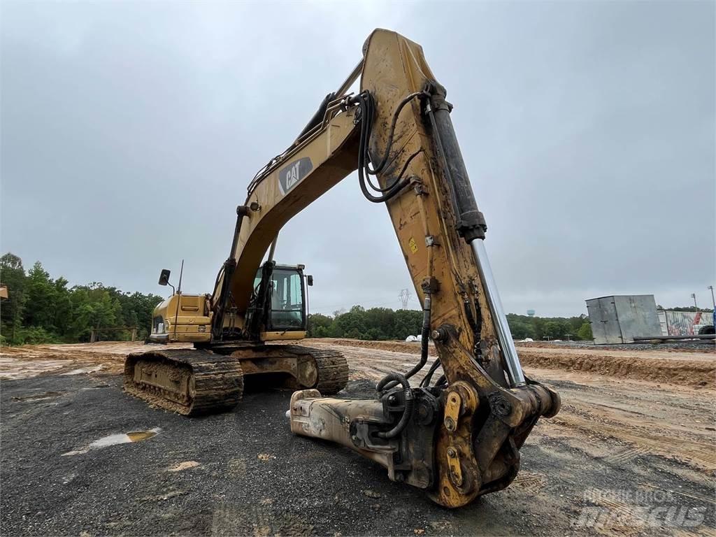CAT 330DL Bageri gusjeničari