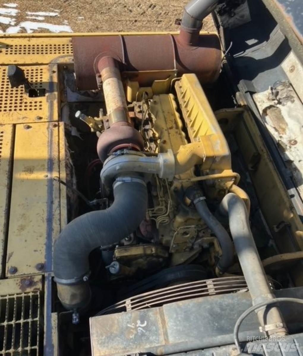 CAT 330L Bageri gusjeničari