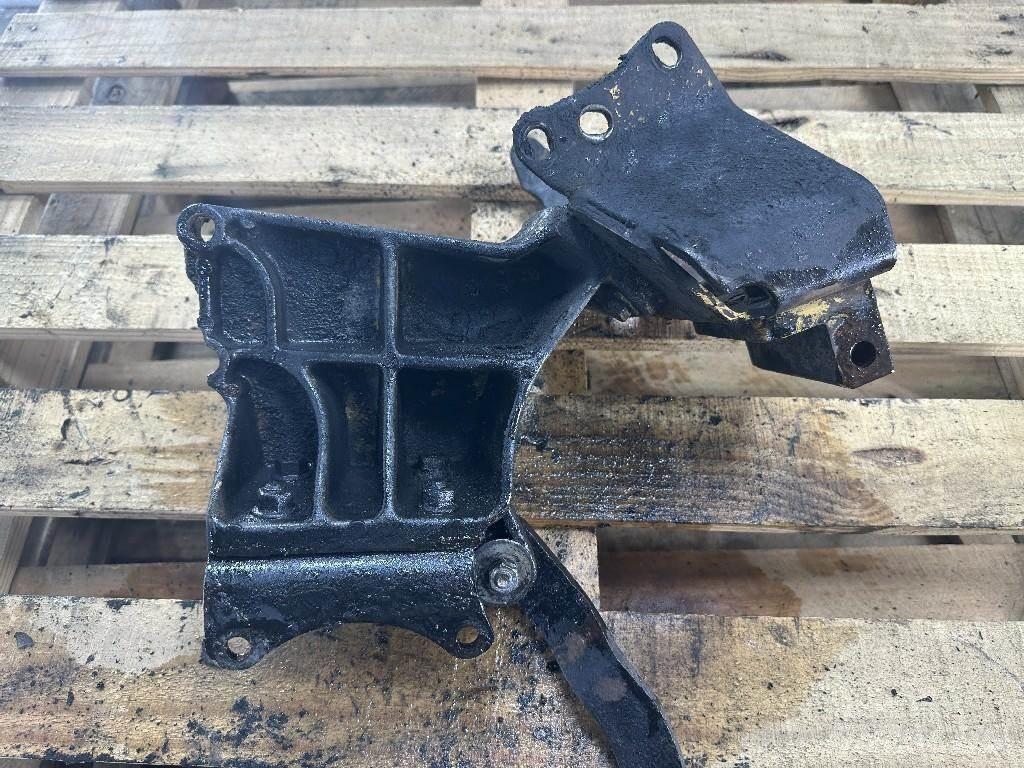CAT 3406C Kabine i unutrašnjost