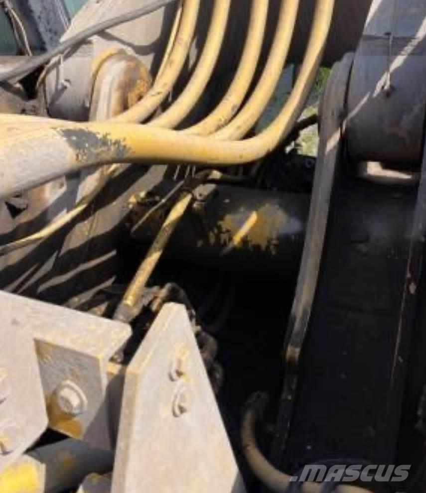 CAT 390FL Bageri gusjeničari