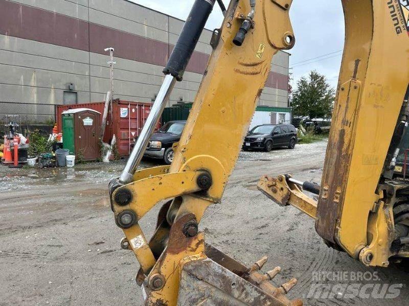 CAT 430F2 Utovarni rovokopači