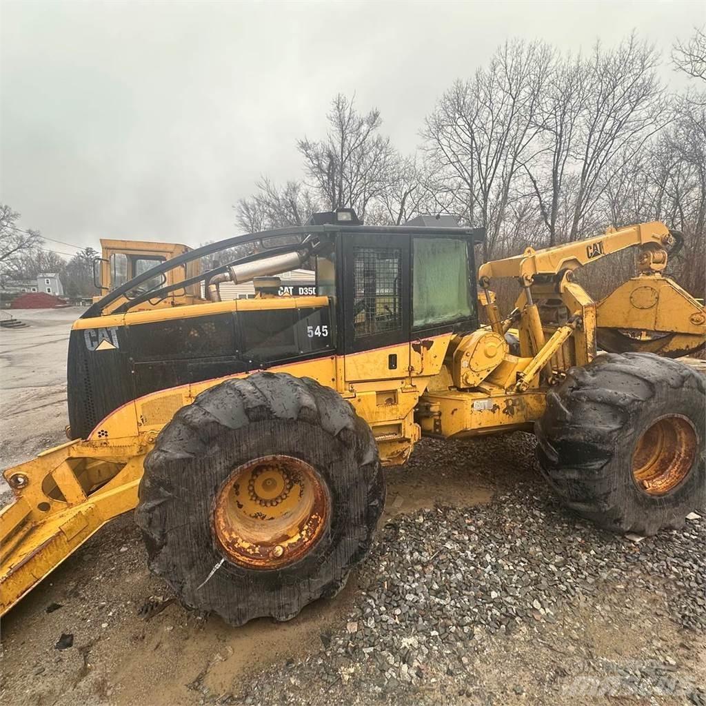 CAT 545 Skideri