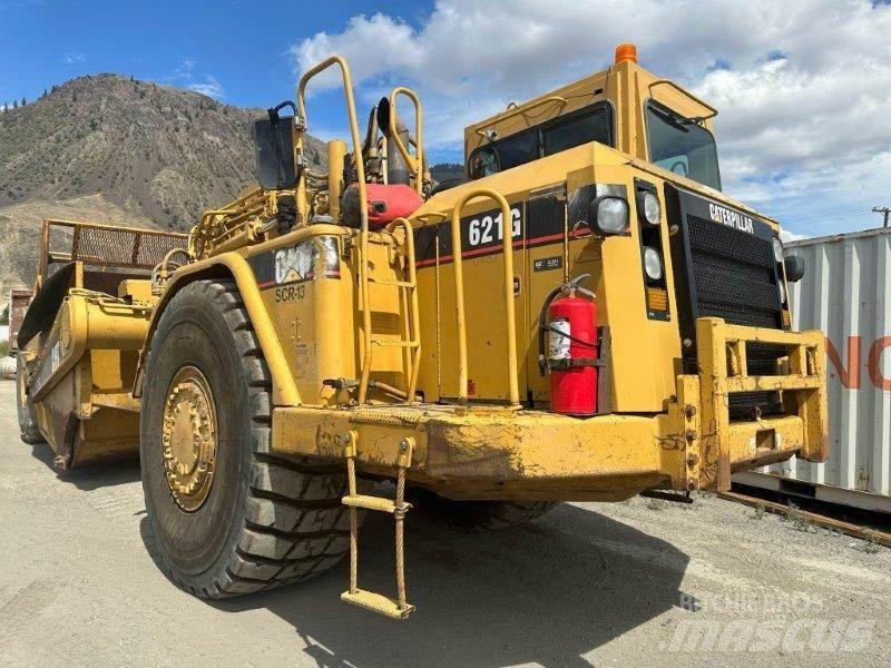 CAT 621G Strugači