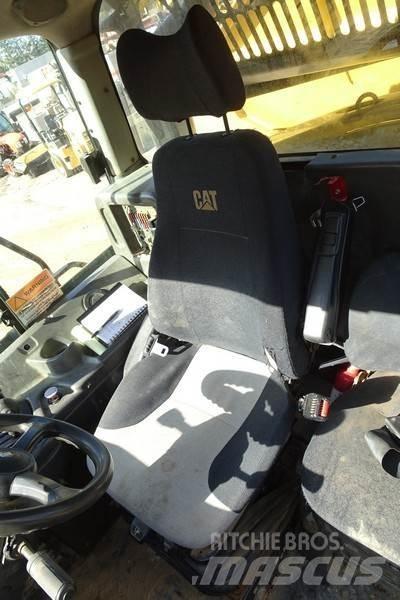 CAT 730 Zglobni demperi
