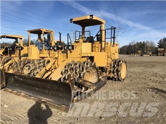 CAT 815B Kompaktori zemlje