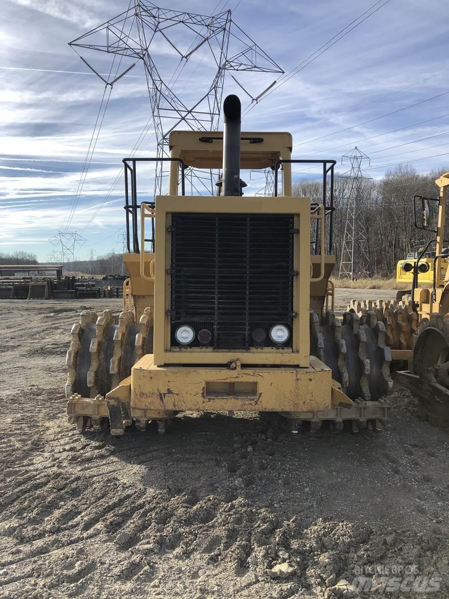 CAT 815B Kompaktori zemlje
