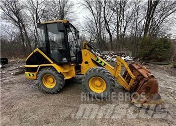 CAT 906 Utovarivači na kotačima