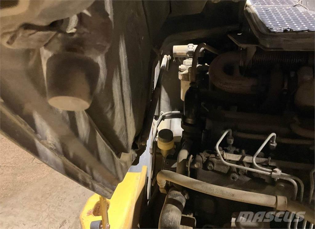 CAT 906H Utovarivači na kotačima