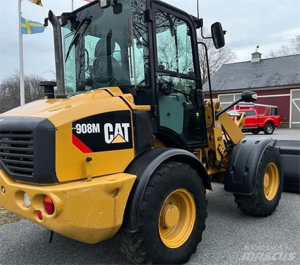 CAT 908M Utovarivači na kotačima
