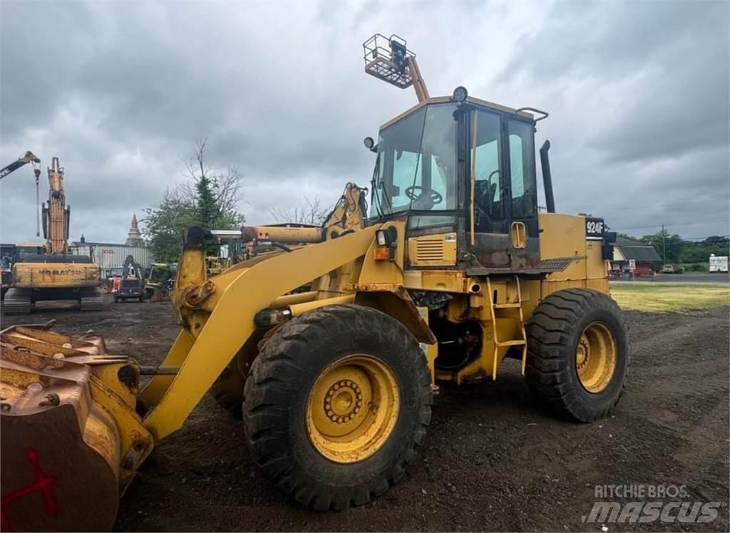 CAT 924F Utovarivači na kotačima