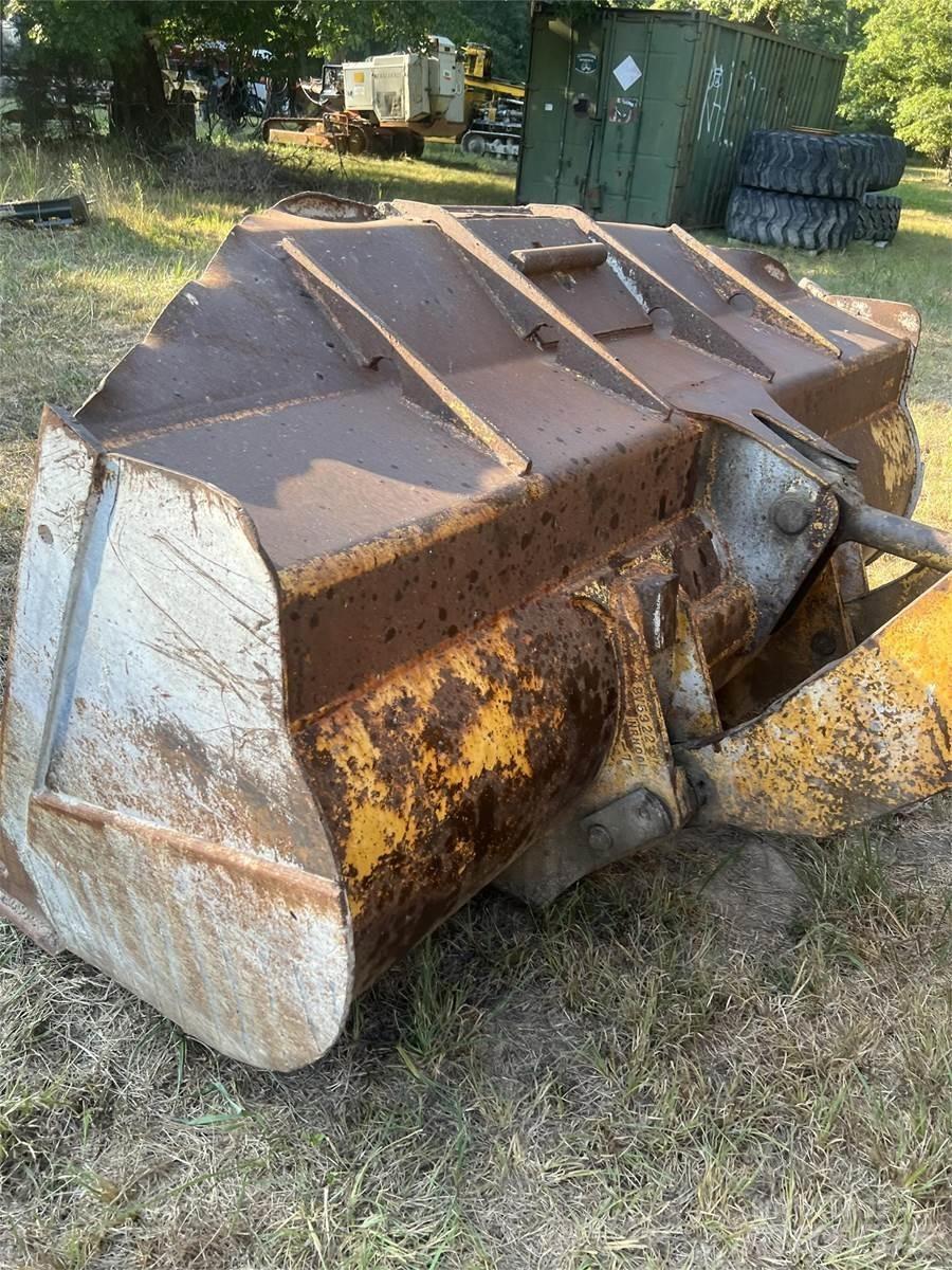 CAT 926 Utovarivači na kotačima