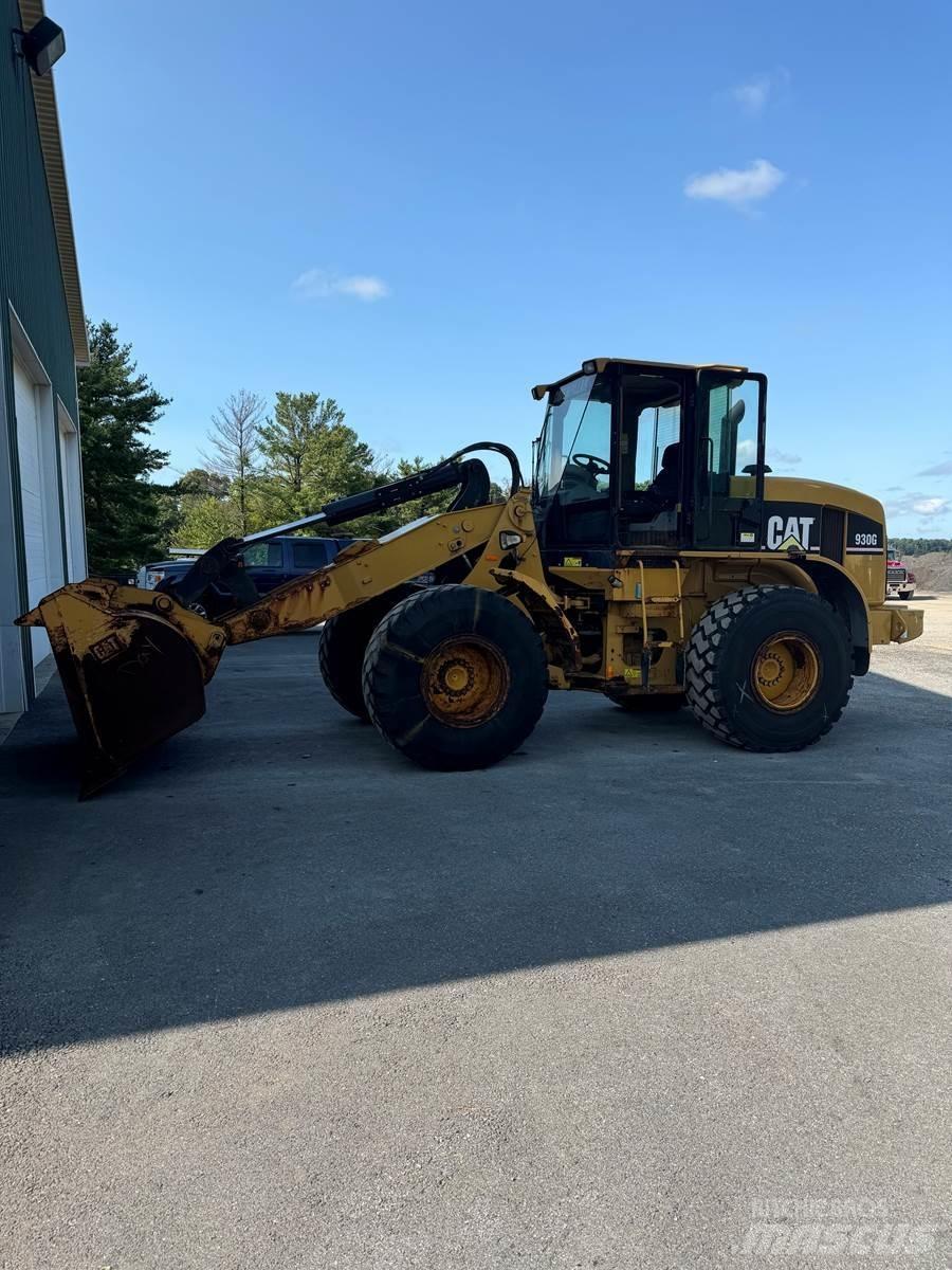 CAT 930G Utovarivači na kotačima