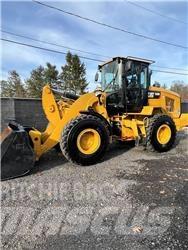 CAT 930M Utovarivači na kotačima