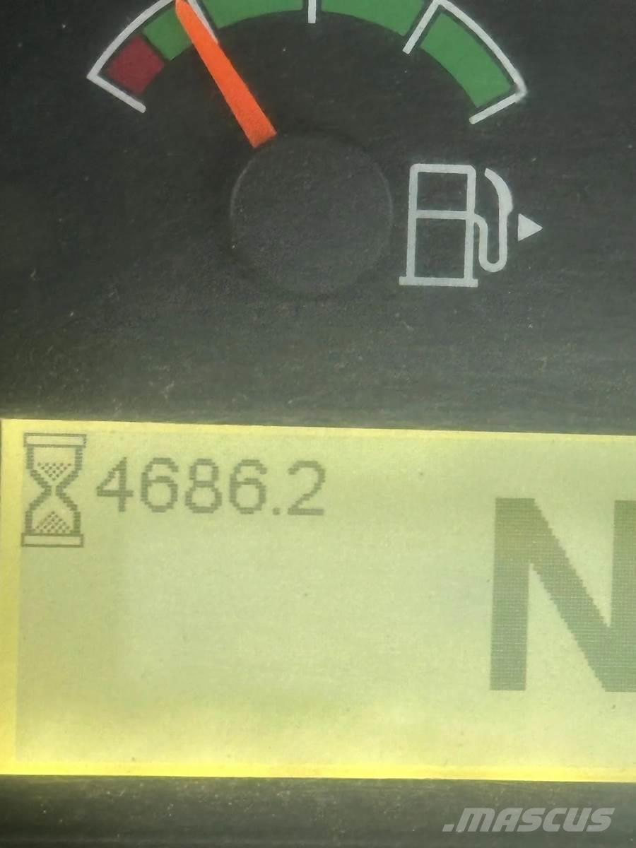 CAT 930M Utovarivači na kotačima