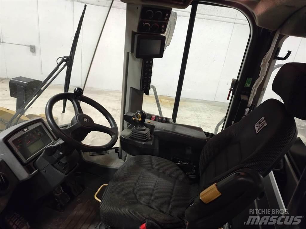 CAT 950M Utovarivači na kotačima