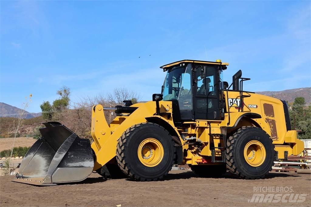 CAT 950M Utovarivači na kotačima