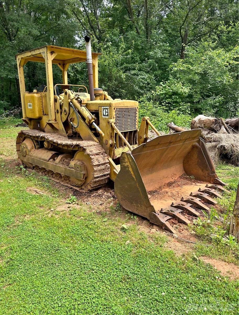 CAT 951C Utovarivači gusjeničari