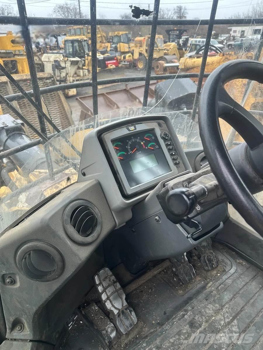 CAT 962K Utovarivači na kotačima