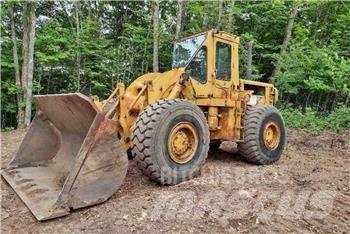 CAT 966C Utovarivači na kotačima