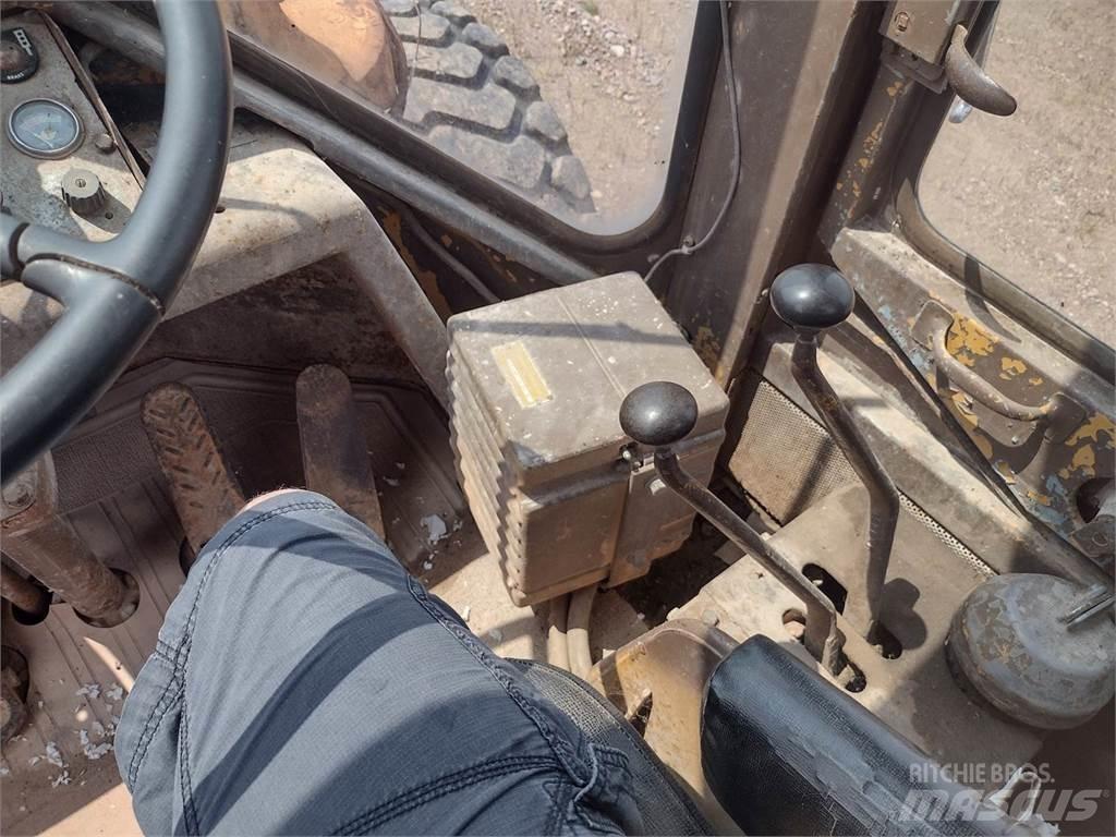 CAT 966C Utovarivači na kotačima