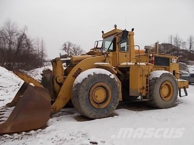 CAT 988B Utovarivači na kotačima