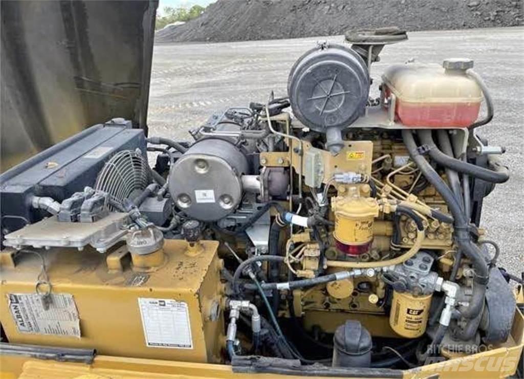 CAT CB34B Valjci sa jednim bubnjem