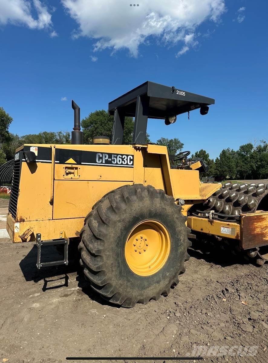CAT CP563C Kompaktori zemlje