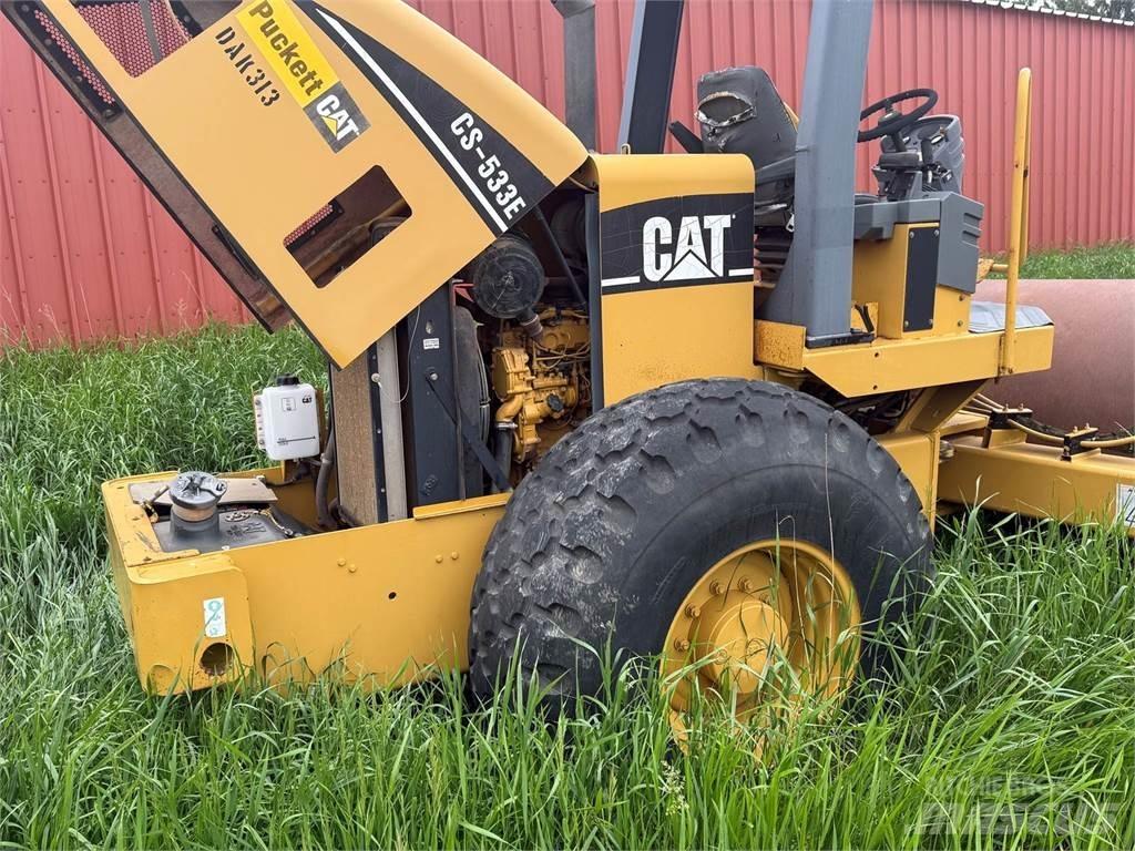 CAT CS533E Valjci sa jednim bubnjem