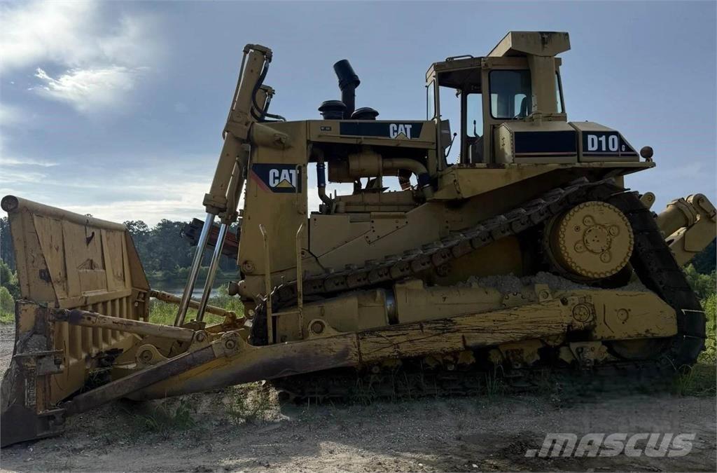 CAT D10 Buldožeri gusjeničari