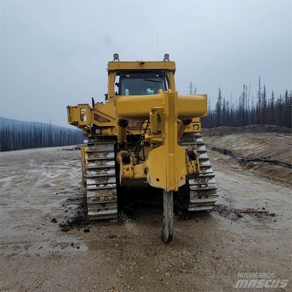 CAT D10T2 Buldožeri gusjeničari