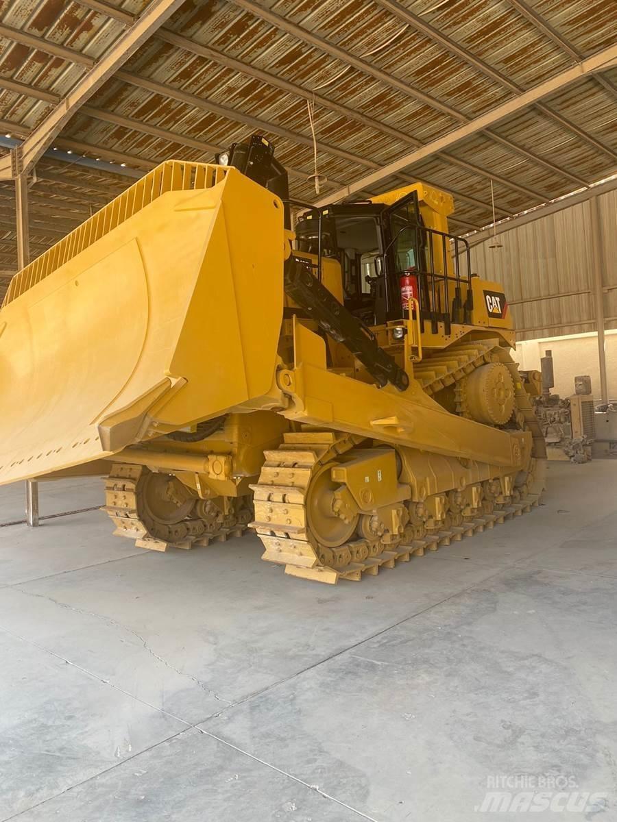 CAT D10T2 Buldožeri gusjeničari